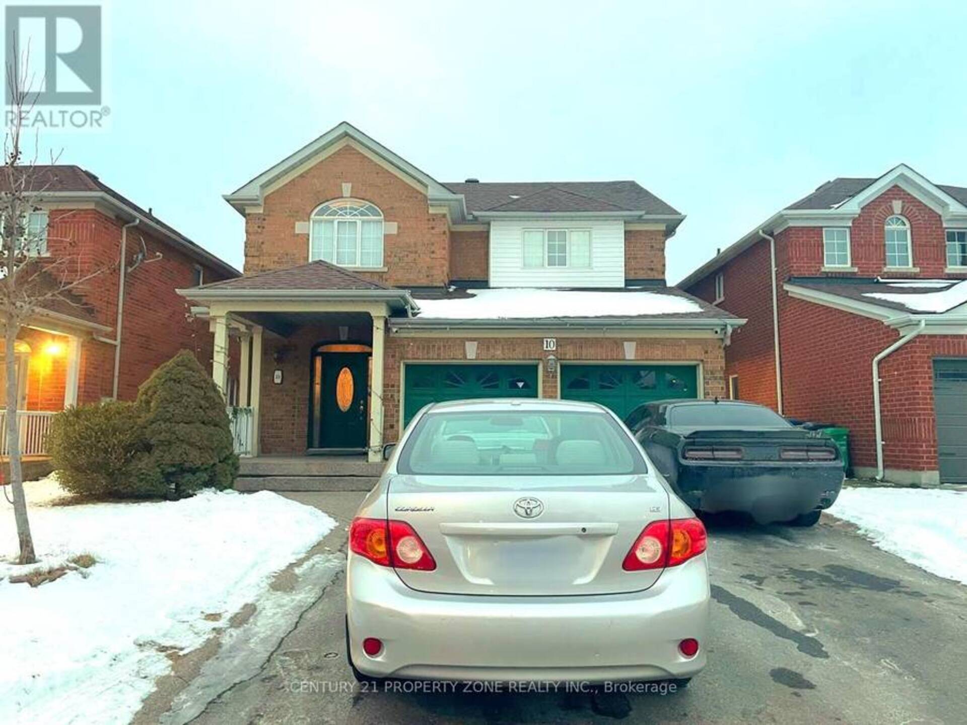 10 OLDE TOWN ROAD Brampton