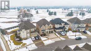 4 PORT HOPE HOLLOW Brampton