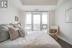 501 - 15 STOLLERY POND CRESCENT Markham