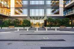 2512 - 35 WATERGARDEN DRIVE Mississauga