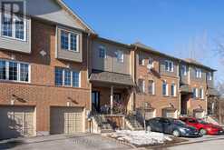 18 - 27 ASPEN PARK WAY Whitby