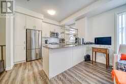 232 - 131 HONEYCRISP CRESCENT Vaughan