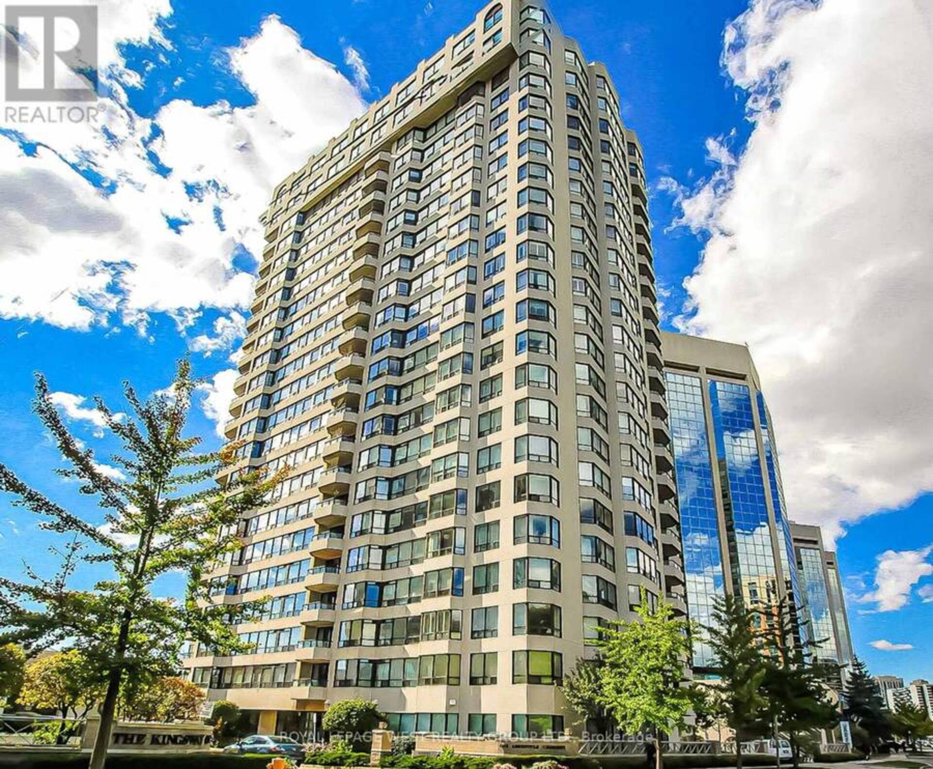 402 - 1 ABERFOYLE CRESCENT Toronto