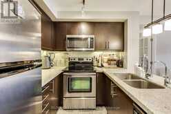 415 - 676 SHEPPARD AVENUE E Toronto