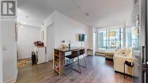 201 - 30 SAMUEL WOOD WAY Toronto