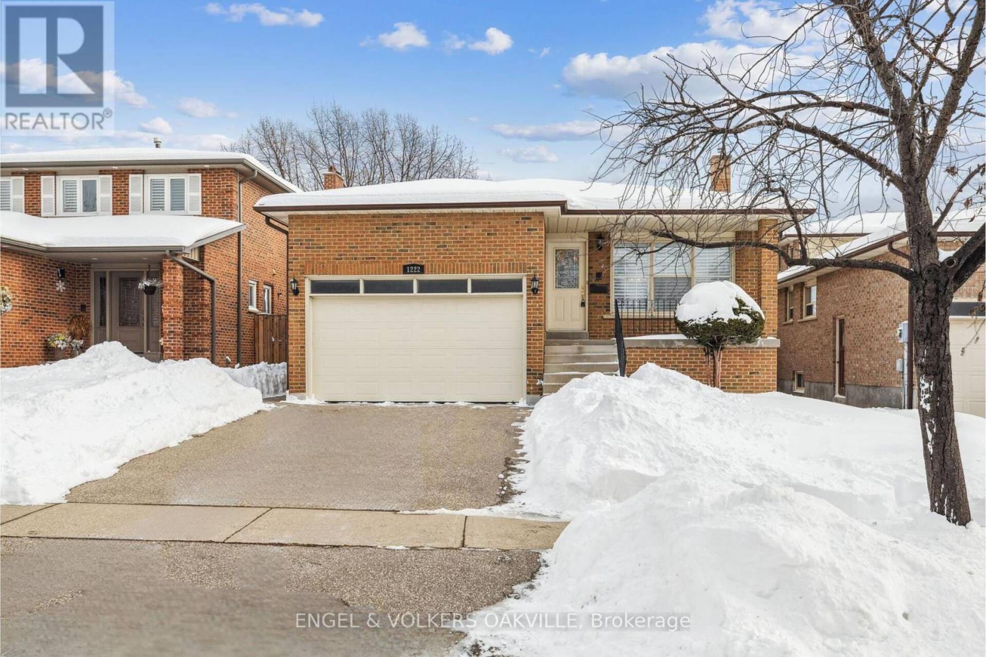 1222 LARNY COURT Mississauga