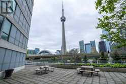 328 - 230 QUEENS QUAY W Toronto