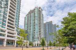 328 - 230 QUEENS QUAY W Toronto