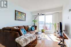 509 - 872 SHEPPARD AVENUE W Toronto