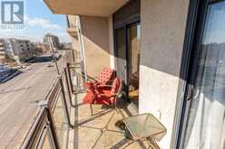 509 - 872 SHEPPARD AVENUE W Toronto