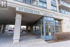 509 - 872 SHEPPARD AVENUE W Toronto