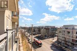 509 - 872 SHEPPARD AVENUE W Toronto