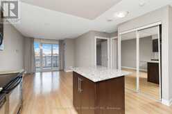 806 - 330 BURNHAMTHORPE ROAD W Mississauga