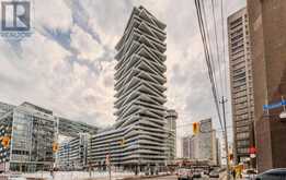 921 - 15 QUEENS QUAY E Toronto