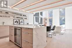 PH 1 - 225 BRUNSWICK AVENUE Toronto