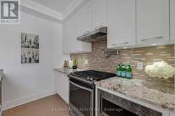 202 - 10360 ISLINGTON AVENUE Vaughan