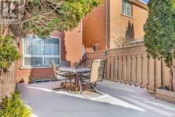 8 LAMPMAN DRIVE Toronto