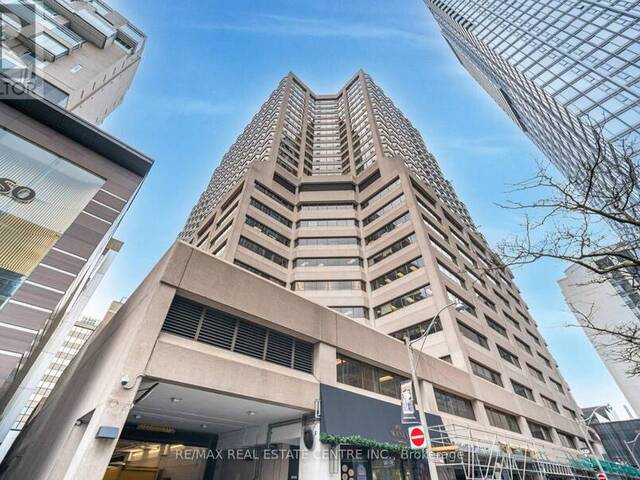 2201 - 175 CUMBERLAND STREET Toronto Ontario