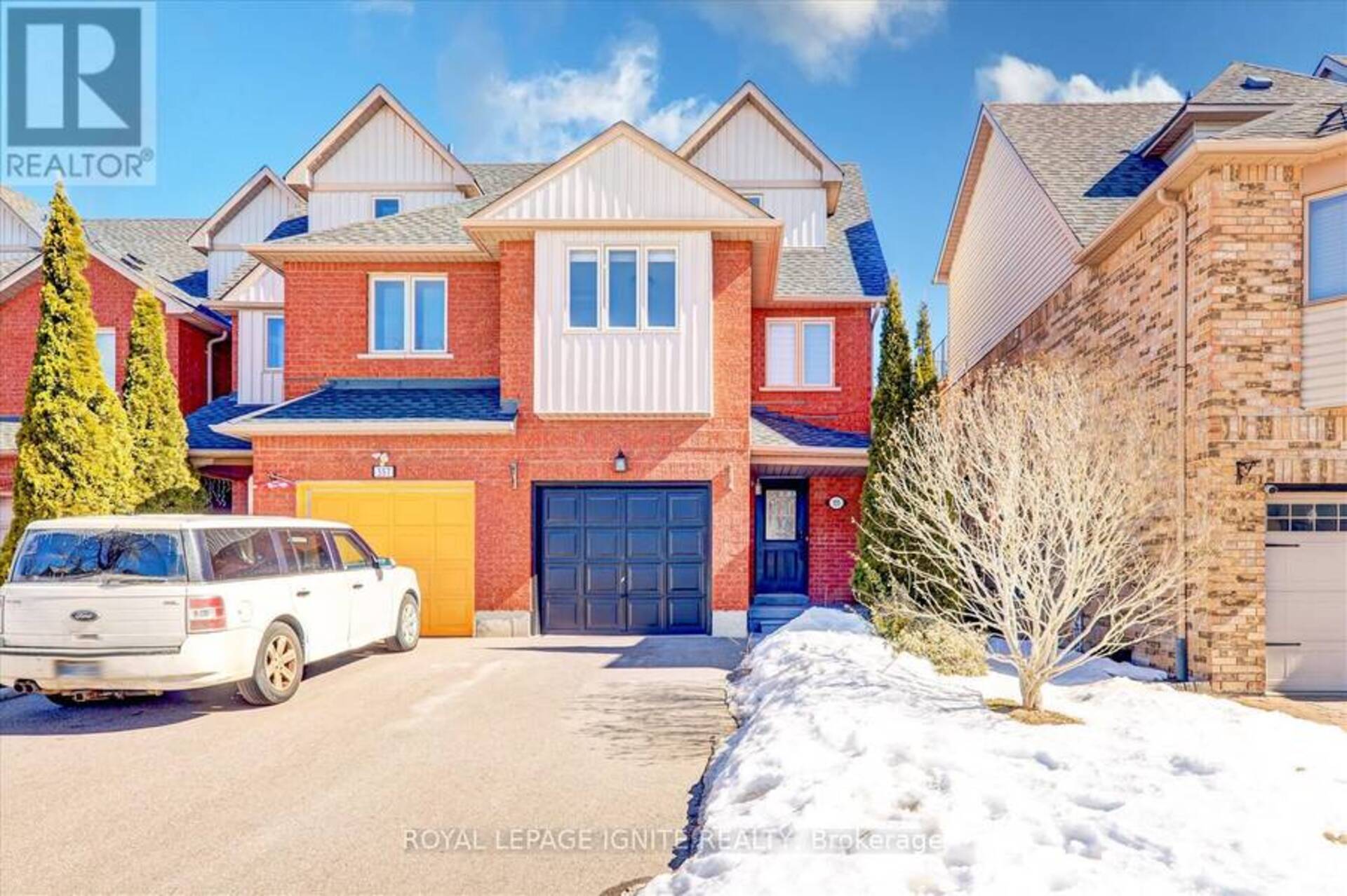 355 SPARROW CIRCLE Pickering