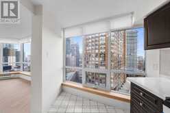 1605 - 1055 BAY STREET Toronto