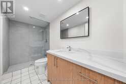 1605 - 1055 BAY STREET Toronto