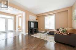 300 CRAFTER CRESCENT Hamilton