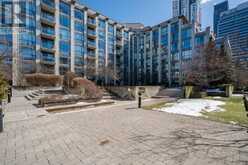 322 - 18 BEVERLEY STREET Toronto