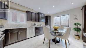 1 SQUIRE DRIVE Richmond Hill