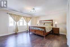 4 FARAD COURT Brampton