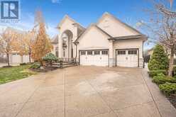 15 SILVER MAPLE DRIVE Hamilton