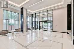 832 - 99 EAGLE ROCK WAY Vaughan