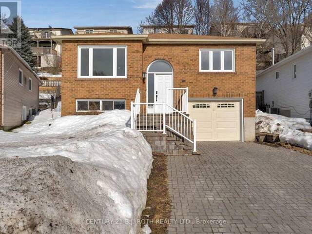 30 ENGEL CRESCENT Barrie Ontario