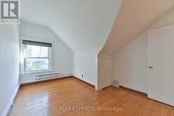 18 BARTON AVENUE Toronto