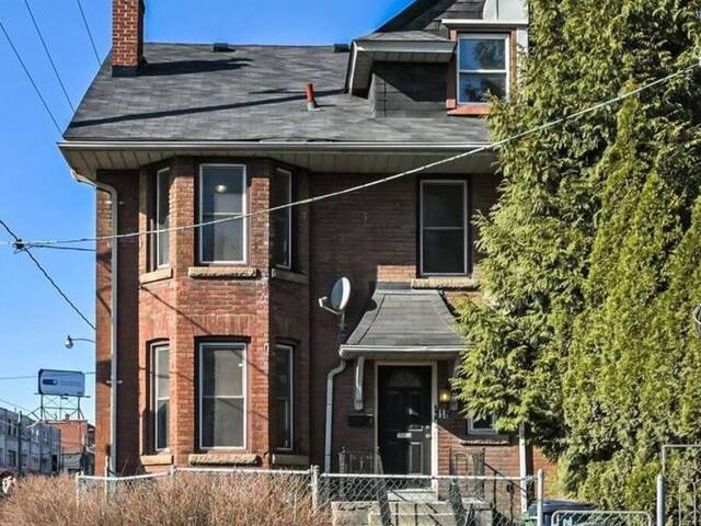 18 BARTON AVENUE Toronto Ontario