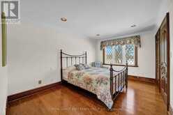 415 THE KINGSWAY Toronto