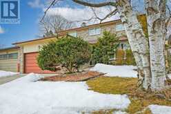 7 DEARHAM WOOD Toronto