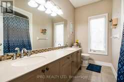 17 MAPLE DRIVE Wasaga Beach