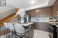 5 COOTE COURT Ajax