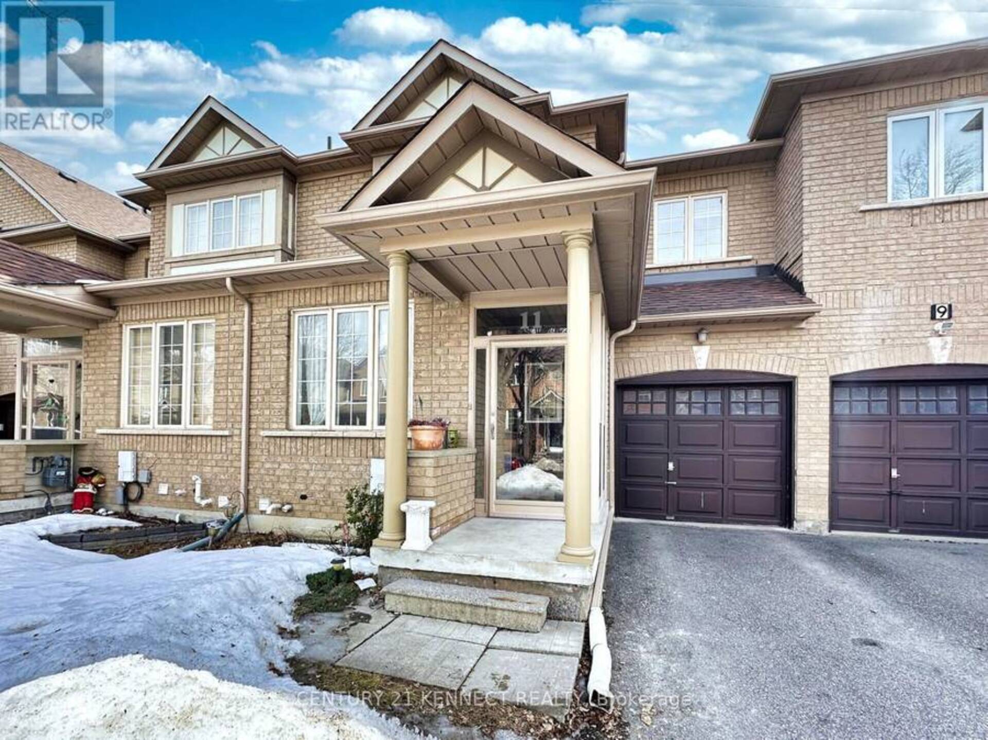 11 MAGNOTTA ROAD Markham