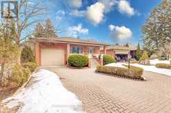 9 CONLINS ROAD E Toronto