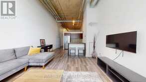 530 - 637 LAKE SHORE BOULEVARD W Toronto