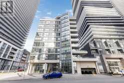 303 - 60 ANNIE CRAIG DRIVE Toronto