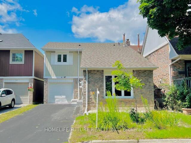 16 NEWINGTON CRESCENT Toronto Ontario