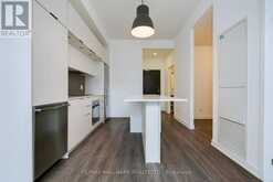 401 - 55 REGENT PARK BOULEVARD Toronto