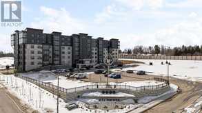 410 - 15 KNEESHAW DRIVE Barrie