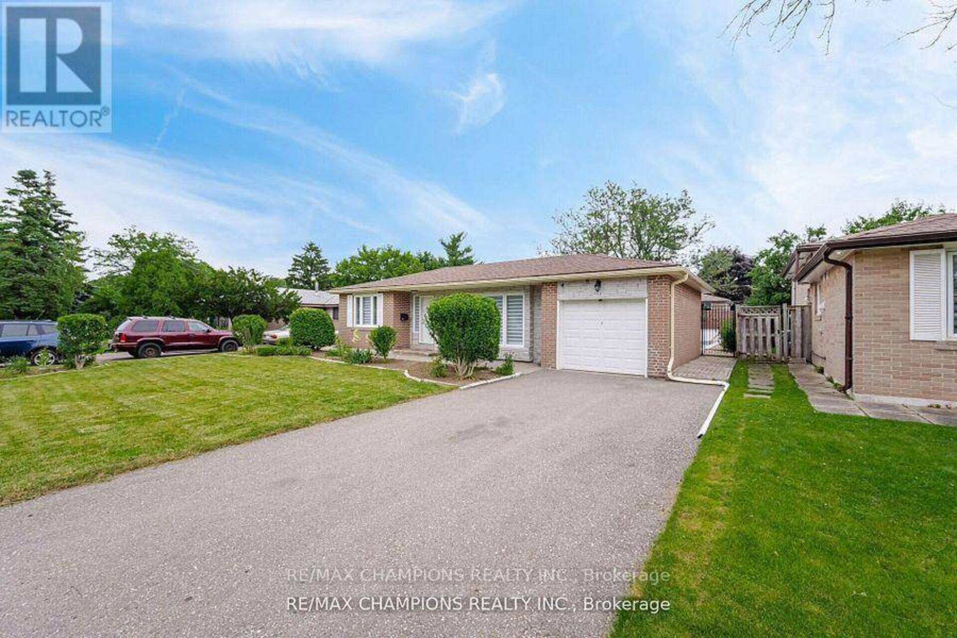 53 BEECHWOOD CRESCENT Brampton