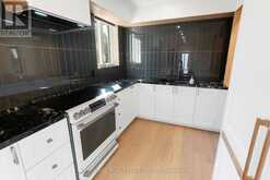 215 RIDLEY BOULEVARD Toronto