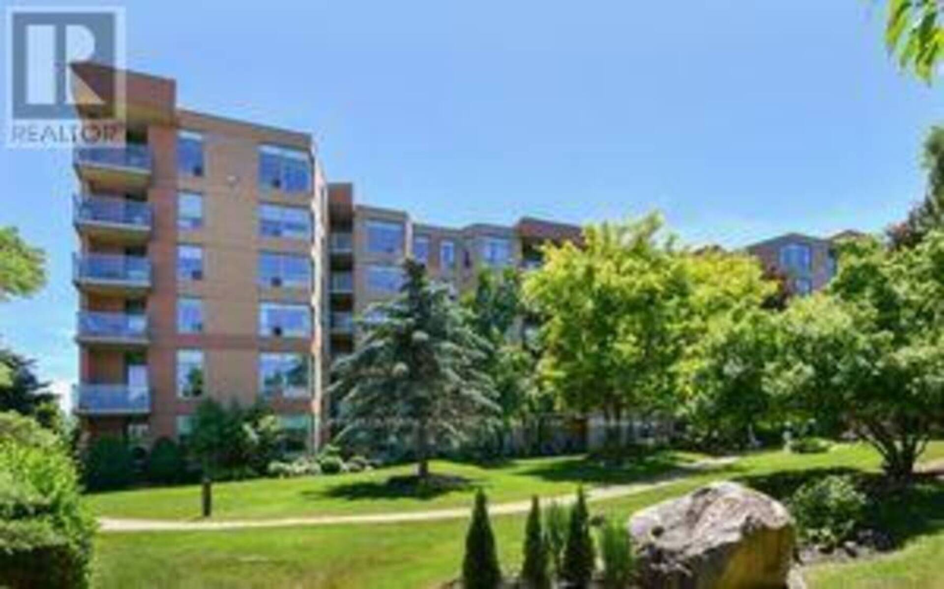 508 - 4 BRIAR HILL HEIGHTS New Tecumseth