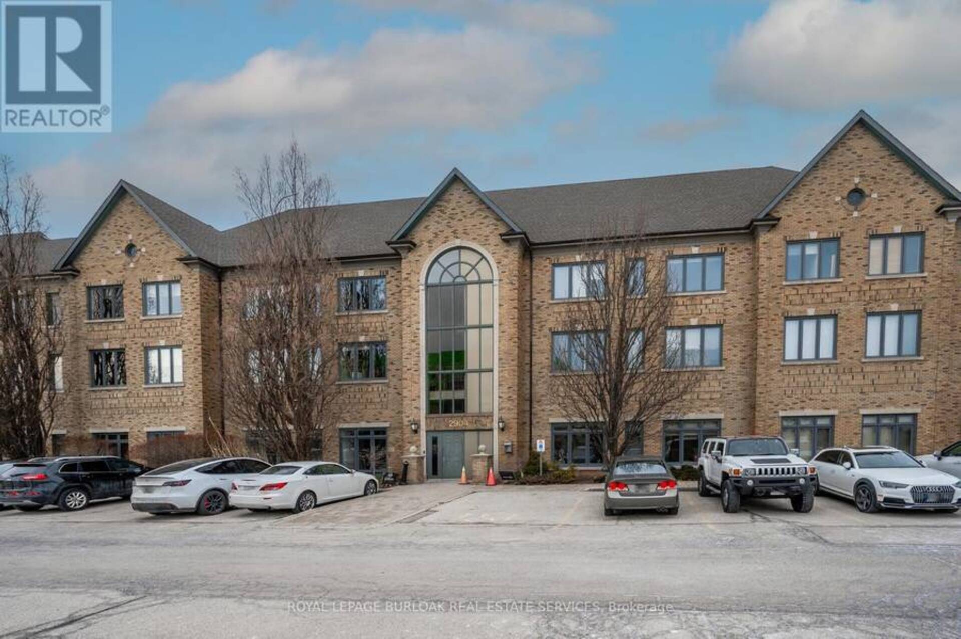 304 - 2904 SOUTH SHERIDAN WAY Oakville