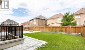 9 BEDOUIN CRESCENT Brampton